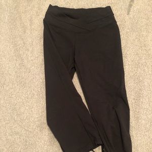 Lululemon crop joggers